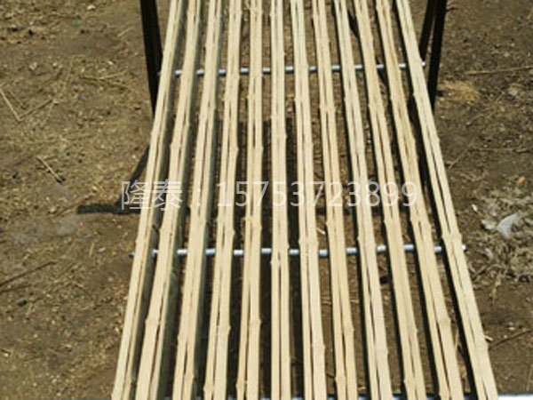 竹羊床(漏糞板)